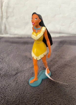 Figurine de Pocahontas, brand: Disney, condition: New with tags, size: 3 years / 98 cm, €2.00, €2.80 includes Buyer Protection