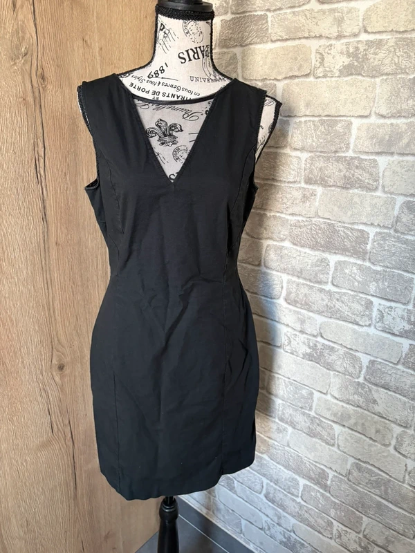 Robe intemporelle taille 36