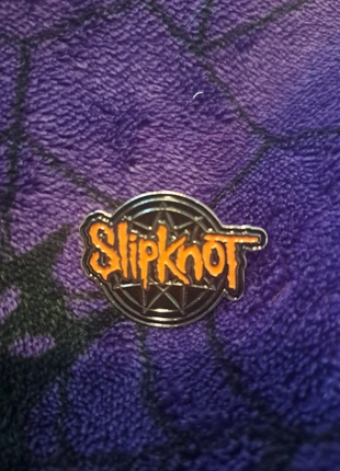 Slipknot band pin, marke: Slipknot, zustand: Neu, 5,00 €, 5,95 € inklusive Vinted-Käuferschutz