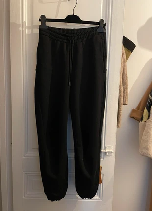 Pantalon de jogging Wardrobe.NYC neuf, brand: Wardrobe.NYC, condition: New without tags, size: XS / 34 / 6, €110.00, €116.20 includes Buyer Protection