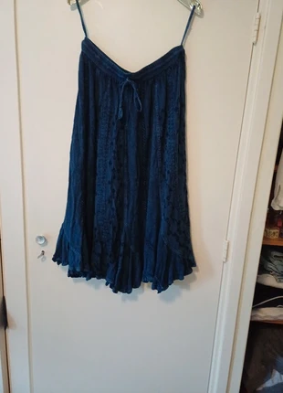 Donkerblauwe rok met patroon, merk: Petals, staat: Heel goed, maat: Universele maat, € 7,50, € 8,58 inclusief Kopersbescherming