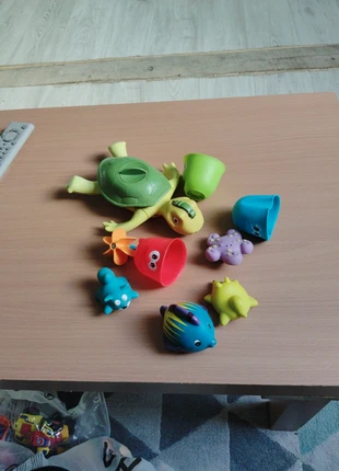 Ensemble jeux de bain, marke: Tomy, zustand: Gut, größe: 12-18 Monate / 80, 3,00 €, 3,85 € inklusive Vinted-Käuferschutz