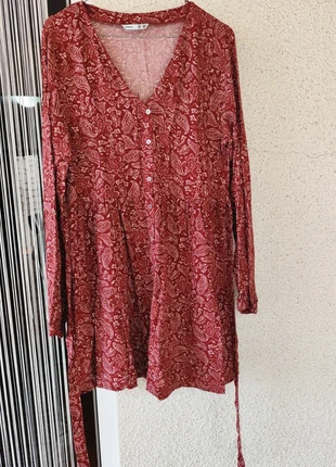 Vestido bordô inverno Lefties, marque: Lefties, état: Très bon état, taille: M / 38 / 10, 5,00 €, 5,95 € Protection acheteurs incluse