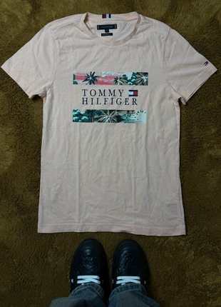 t-shirt tommy hilfiger hawaiian flag pink, marque: Tommy Hilfiger, état: Neuf sans étiquette, taille: XS, 17,99 €, 19,59 € Protection acheteurs incluse