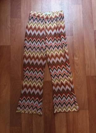 Pantalon maille Bershka S/36, marke: Bershka, zustand: Sehr gut, größe: S / 36 / 8, 10,00 €, 11,20 € inklusive Vinted-Käuferschutz