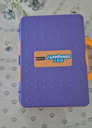 Malette Nathan pour apprendre à écrire, marque: Nathan, état: Bon état, taille: 5 ans / 110 cm, 2,00 €, 2,80 € Protection acheteurs incluse