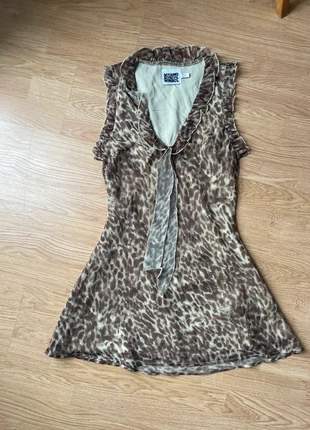 robe léopard, marque: Reclaimed Vintage, état: Très bon état, taille: S / 36 / 8, 8,00 €, 9,10 € Protection acheteurs incluse