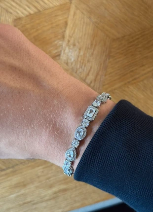 Bracelet Style Givenchy Crystal Cubique Flex Peardrop, marque: CHROME, état: Très bon état, 16,90 €, 18,45 € Protection acheteurs incluse