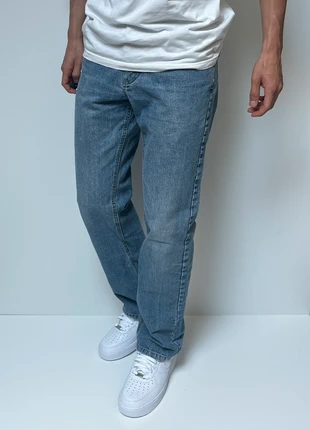 Jeans Bleu clair coupe droite avec tirette | Blue jeans, état: Très bon état, taille: M, 25,00 €, 26,95 € Protection acheteurs incluse