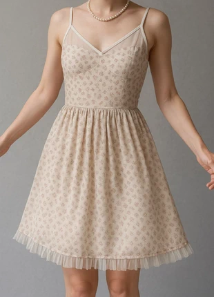 Robe Sandro Bohème Chic Fleurie Évasée | Délicate Dentelle Tulle | Taille 3, marke: Sandro, zustand: Sehr gut, größe: M / 38 / 10, 40,00 €, 42,70 € inklusive Vinted-Käuferschutz
