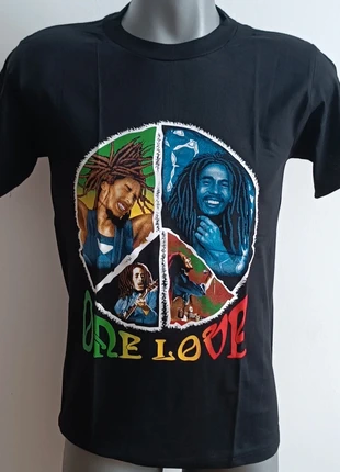 T-shirt Bob Marley 💫, condition: Very good, size: M, €13.00, €14.35 includes Buyer Protection
