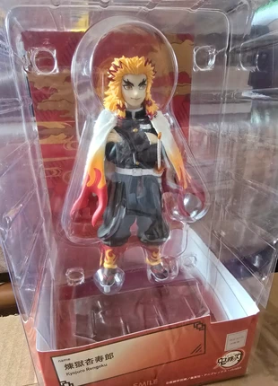 Kyojuro Rengoku figure, brand: Good Smile Company, condizioni: Ottime, taglia: M, €20.00, €21.70 include la Protezione acquisti