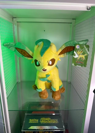 Peluche Pokémon phyllali, brand: Pokémon, condizioni: Ottime, taglia: Taglia unica, €21.99, €23.79 include la Protezione acquisti Pro