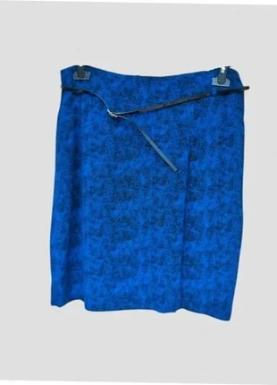 Jupe bleue avec fines ceinture Caroll - Taille 44 - Neuve avec étiquettes, marke: Caroll, zustand: Neu, mit Etikett, größe: XXL / 44 / 16, 17,90 €, 19,50 € beinhaltet Vinted-Käuferschutz Pro