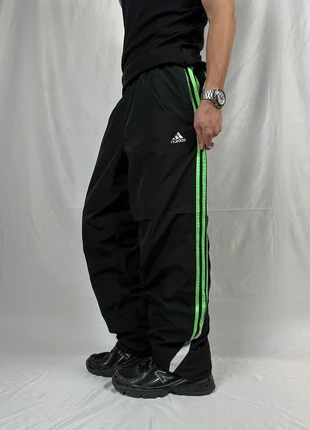 Vintage Adidas Track Pant Nylon | L, merk: adidas, staat: Goed, maat: L, € 22,00, € 23,80 inclusief Kopersbescherming Pro