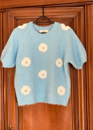 🌸Pull sans manches bleu ciel et pâquerettes In April 1986 Paris, brand: In April 1986, condizioni: Nuovo senza cartellino, taglia: Taglia unica, €38.00, €40.60 include la Protezione acquisti