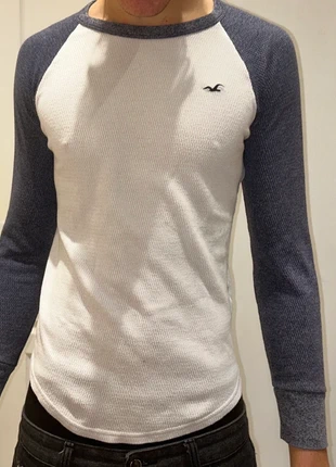 Y2k Hollister longsleeve, brand: Hollister, condition: Very good, size: XS, €22.00, €23.80 includes Buyer Protection