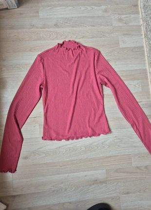 Roze longsleeve top, merk: Urban Revivo, staat: Nieuw zonder prijskaartje, maat: M / 38 / 10, € 2,50, € 3,33 inclusief Kopersbescherming