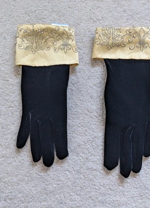 Womens Vintage Black Velvet Gloves With Pearl Beaded Silk Cuffs Size XS, brand: Unbranded, condition: Very good, size: XS, £12.00, £13.30 includes Buyer Protection
