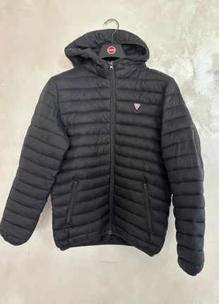 Giubbotto nero, marca: GUESS, estado: Nuevo sin etiquetas, tamaño: 14 años / 164 cm, 30,00 €, 32,20 € Protección al comprador incluida