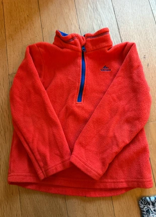 Polaire rouge decathlon quechua 3 ans, brand: Decathlon, condition: Very good, size: 3 years / 98 cm, €4.00, €4.90 includes Buyer Protection