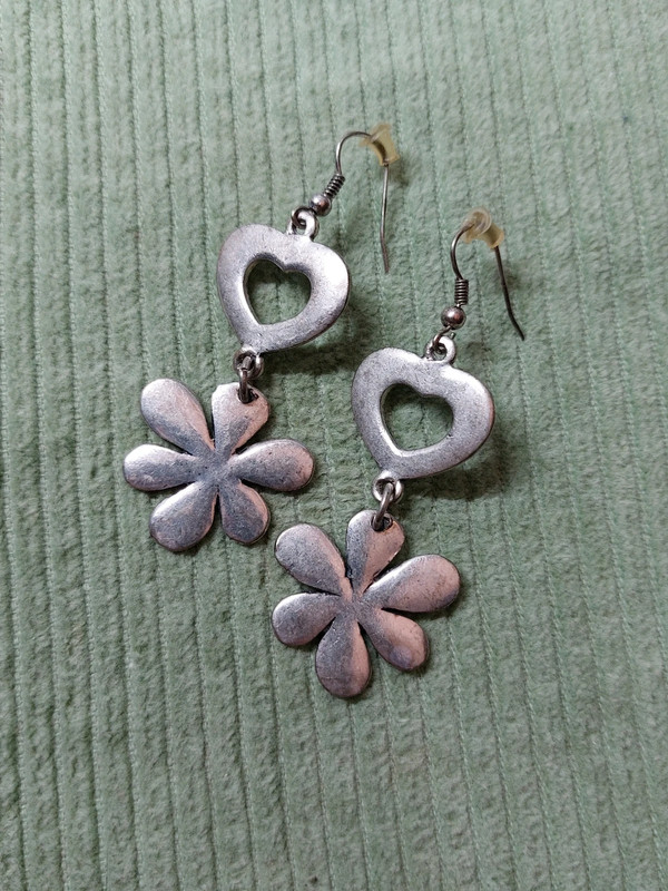 Lot de 2 paires de boucles d'oreilles - photo numéro 2