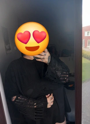 Over truitje / crop top, marque: Shein Curve, état: Neuf sans étiquette, taille: 6XL / 52 / 24, 5,00 €, 5,95 € Protection acheteurs incluse