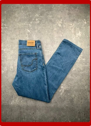#36 Levi’s Signature Jean Droit Mid-Rise Bleu Femme W28 L32 Très Bon État Casual Denim, marca: Levi's, estado: Muy bueno, tamaño: S / 36 / 8, 20,00 €, 21,70 € Protección al comprador incluida