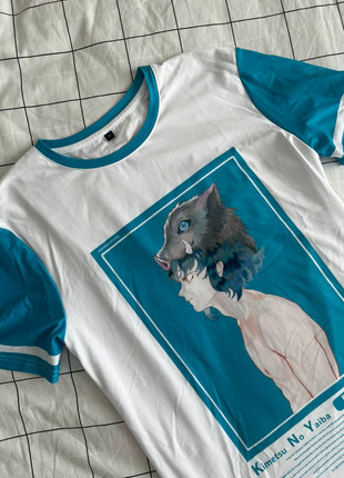 Maglietta Inosuke Demon Slayer, marque: anime, état: Très bon état, taille: M / 38 / 10, 8,00 €, 9,10 € Protection acheteurs incluse