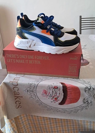 Sneakers donna Puma, merk: Puma, staat: Heel goed, maat: 39, € 38,00, € 40,60 inclusief Kopersbescherming