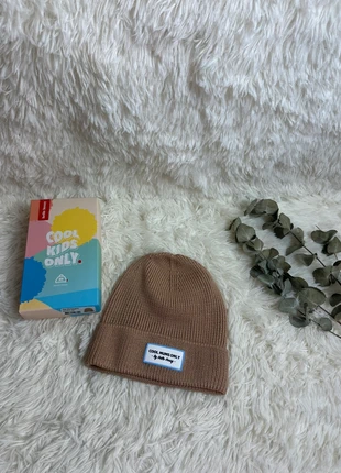 Bonnet pop champagne cool mum only hello Hossy, merk: Hello Hossy, staat: Nieuw met prijskaartje, maat: 56, € 22,00, € 23,80 inclusief Kopersbescherming Pro