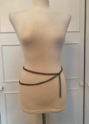 Vintage y2k chain silver belt adjustable body jewelry, merk: COQUETTE, staat: Nieuw zonder prijskaartje, maat: Aanpasbaar, € 14,00, € 15,40 inclusief Kopersbescherming