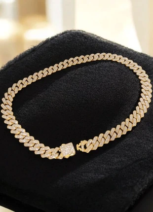 Collier cubain, merk: Or, staat: Nieuw zonder prijskaartje, € 30,00, € 32,20 inclusief Kopersbescherming