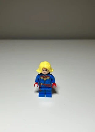 LEGO Marvel Super Heroes Avengers - Figur Kapitan Marvel, marke: LEGO, zustand: Sehr gut, größe: Einheitsgröße, 5,00 €, 5,45 € inklusive Vinted-Käuferschutz