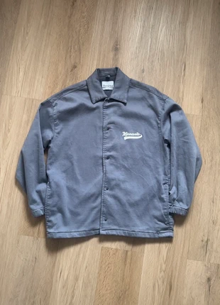 Bershka Coach Jacket, merk: Bershka, staat: Heel goed, maat: S, € 3,00, € 3,85 inclusief Kopersbescherming