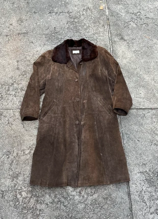 Vintage Dark Brown Long Suede Coat, condizioni: Ottime, taglia: M / IT 42 / EU 38, €65.00, €68.95 include la Protezione acquisti