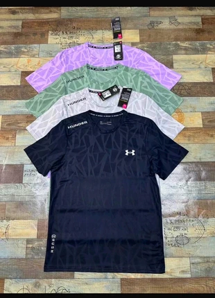 T-shirt Under Armour concept, marca: Under Armour, estado: Novo sem etiquetas, tamanho: M, €32.00, €34.30 inclui Proteção do Comprador