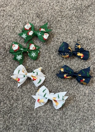 Small girls hair accessories Christmas bow clips, condition: Very good, £1.00, £1.38 includes Buyer Protection