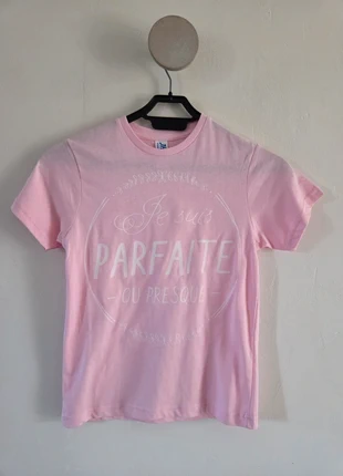 Joli Tee-shirt taille 5/6ans, brand: IALD, condition: Very good, size: 6 years / 116 cm, €10.00, €11.20 includes Buyer Protection Pro