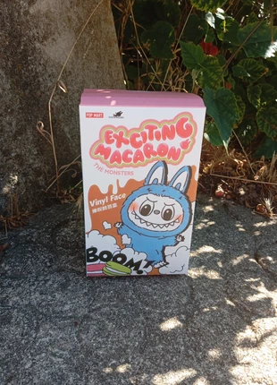 Labubu Grande → The Monsters, marca: POPMART, estado: Nuevo con etiquetas, tamaño: Prematuro, máx. 44 cm, 18,00 €, 19,60 € Protección al comprador incluida