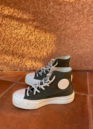 Converse hautes kaki plateforme, brand: Converse, condition: Very good, size: 37, €55.00, €58.45 includes Buyer Protection