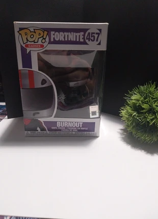 Figurine pop fortnite, marque: Funko, état: Très bon état, taille: Taille unique, 6,99 €, 8,04 € Protection acheteurs incluse