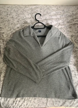 Pull gris avec col Kiabi, marke: Kiabi, zustand: Sehr gut, größe: XL / 42 / 14, 3,00 €, 3,85 € inklusive Vinted-Käuferschutz