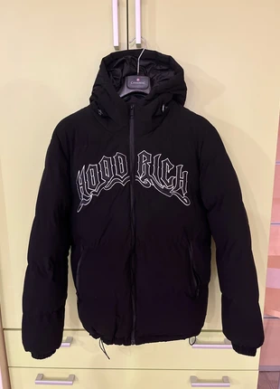 Giubbotto Hoodrich nero, marca: Hoodrich, estado: Muy bueno, tamaño: M, 90,00 €, 95,20 € Protección al comprador incluida