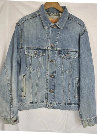 Veste en Jean Levi's 70507 bleu clair, année 90, taille M, très bon état, marque: Levi Strauss & Co., état: Très bon état, taille: M, 37,50 €, 40,08 € Protection acheteurs (Pro) incluse