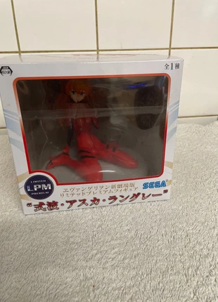 Evangeliontheatrical Version Asuka Langley Limited Premium Figure, brand: Sega, condition: Very good, size: One size, £40.00, £43.50 includes Buyer Protection