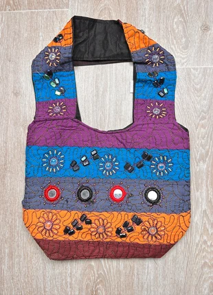 Sac ethnique vintage coloré brodé à perles et miroirs, marca: Vintage Dressing, estado: Muito bom, €13.00, €14.35 inclui Proteção do Comprador