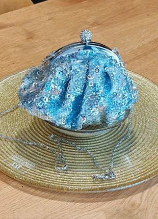 Pochette argentata silver purse sac à main argent bolso plata zilveren handtas silberne handtasche, condizioni: Ottime, €10.00, €11.20 include la Protezione acquisti