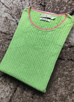 Pull Uni - Tommy Hilfiger - Femme - Taille / Rouge / Qualité Premium / Col V, merk: Tommy Hilfiger, staat: Heel goed, maat: M / 38 / 10, € 9,99, € 11,19 inclusief Kopersbescherming