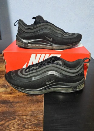 Air max 97 full black, merk: Nike, staat: Goed, maat: 43, € 9,99, € 11,19 inclusief Kopersbescherming